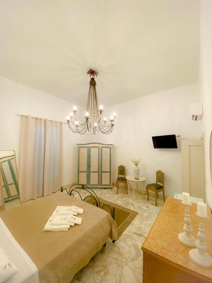 La Casa Di Nonna Sisina Villa Mola di Bari Bagian luar foto