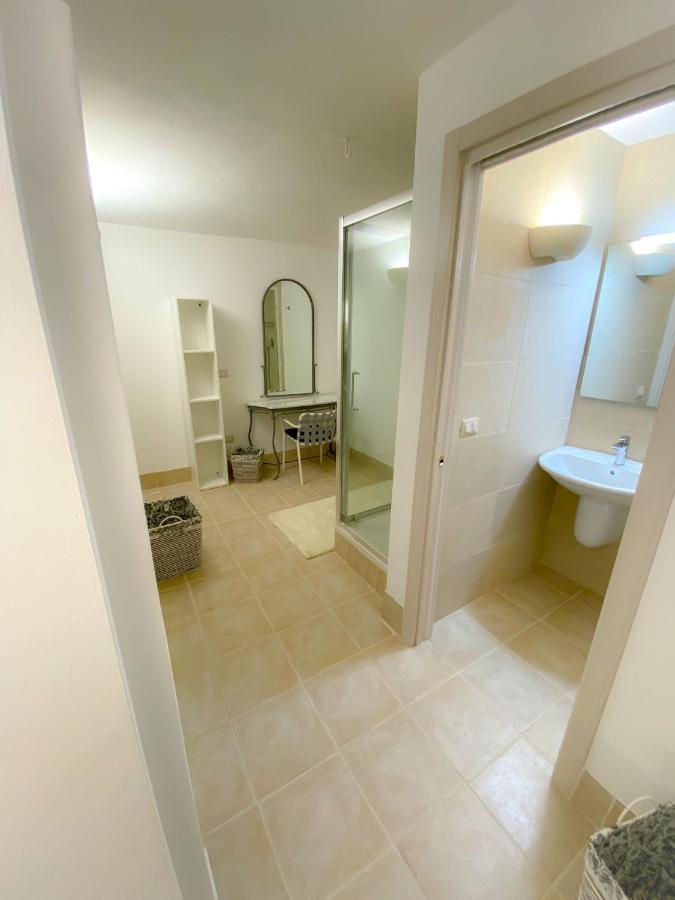 La Casa Di Nonna Sisina Villa Mola di Bari Bagian luar foto
