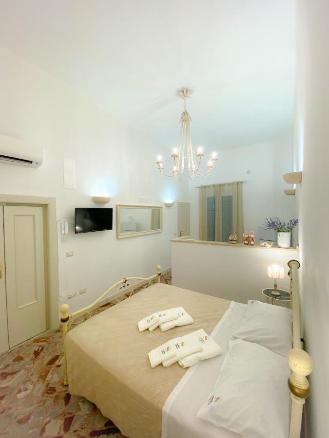 La Casa Di Nonna Sisina Villa Mola di Bari Bagian luar foto