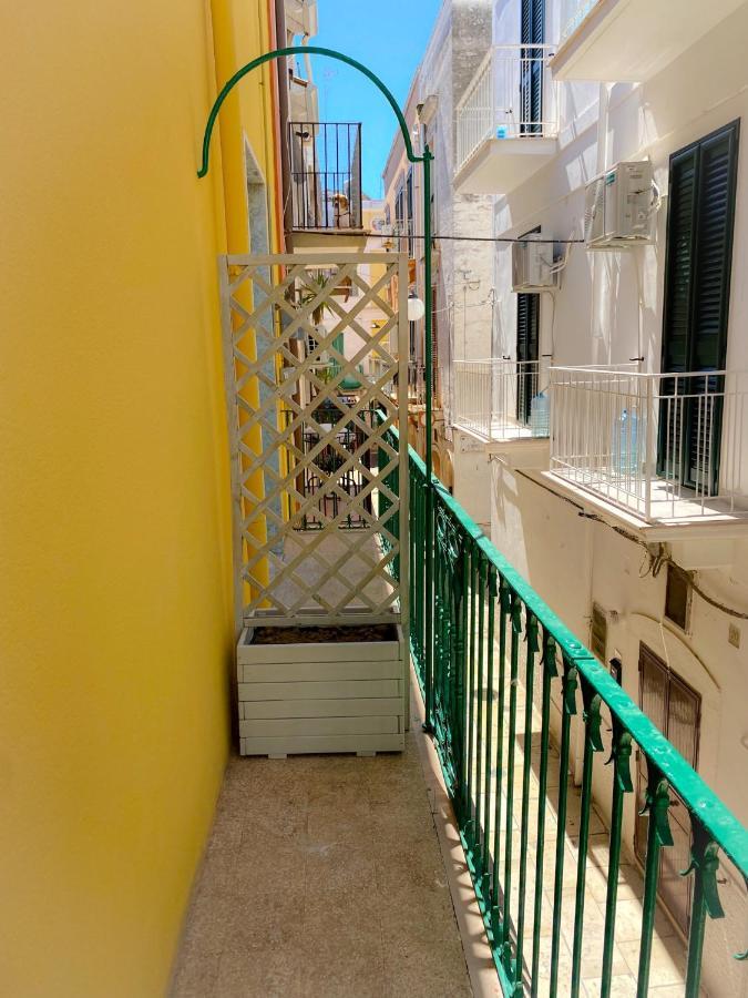 La Casa Di Nonna Sisina Villa Mola di Bari Bagian luar foto