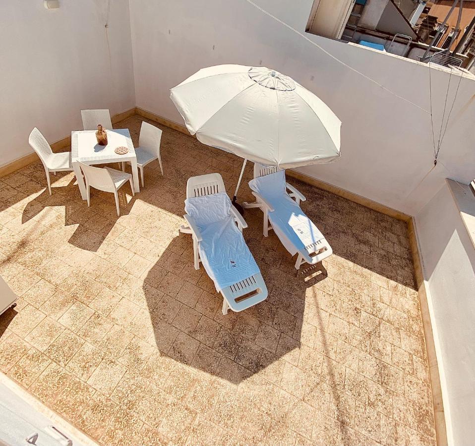 La Casa Di Nonna Sisina Villa Mola di Bari Bagian luar foto