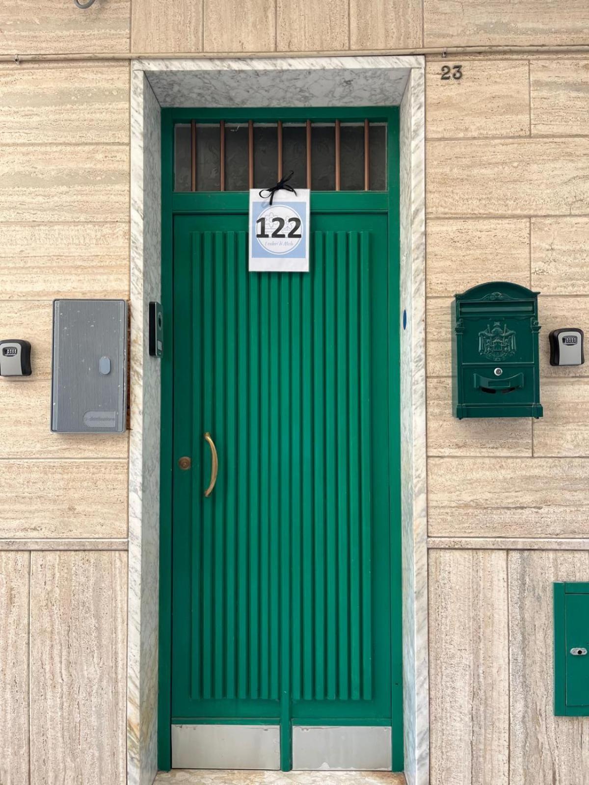 La Casa Di Nonna Sisina Villa Mola di Bari Bagian luar foto